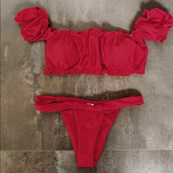 red bikini - Picture 2 of 2